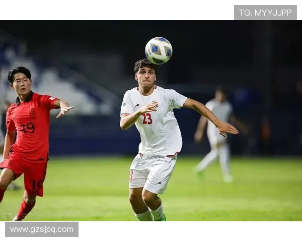 足球明星发型全景解析从经典到潮流的风格演变与影响