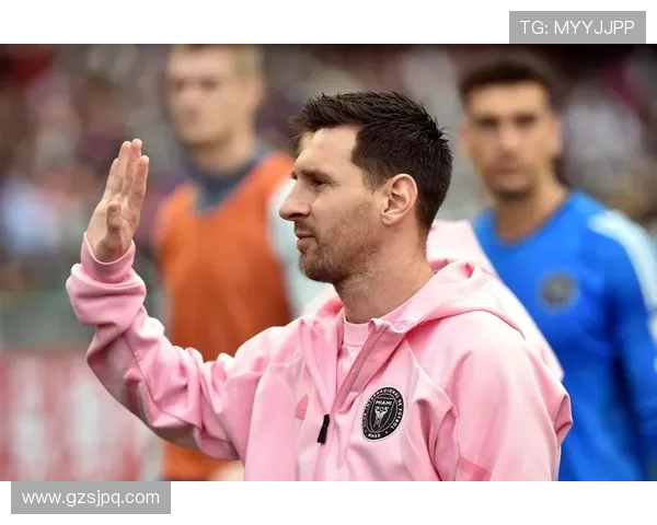 足球明星名字精彩播报让你领略绿茵场上的传奇魅力与风采