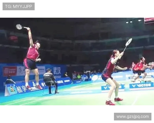 成都羽毛球队在精英赛中的力量展现与战术分析