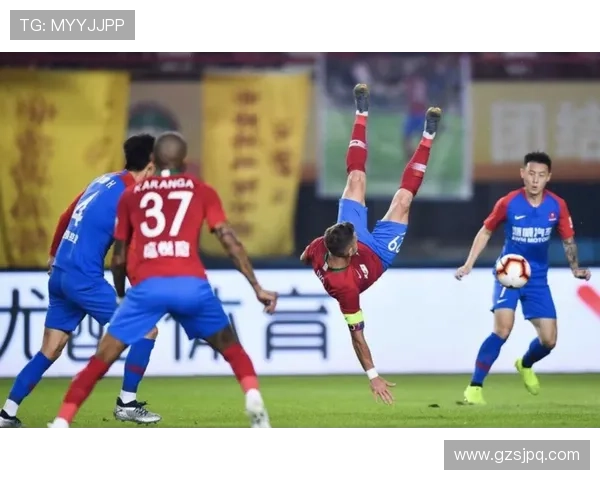 重庆篮球队在精英赛中以81分稳居积分榜首位