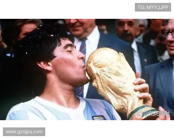 齐达内时代的足球巨星们与他们的辉煌成就回顾